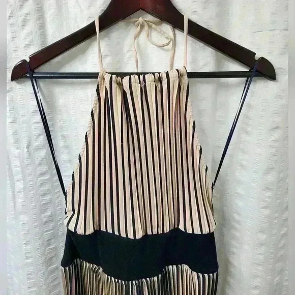 Zara Navy & Cream Pleated Halter Maxi Dress Large - Picture 3 of 11